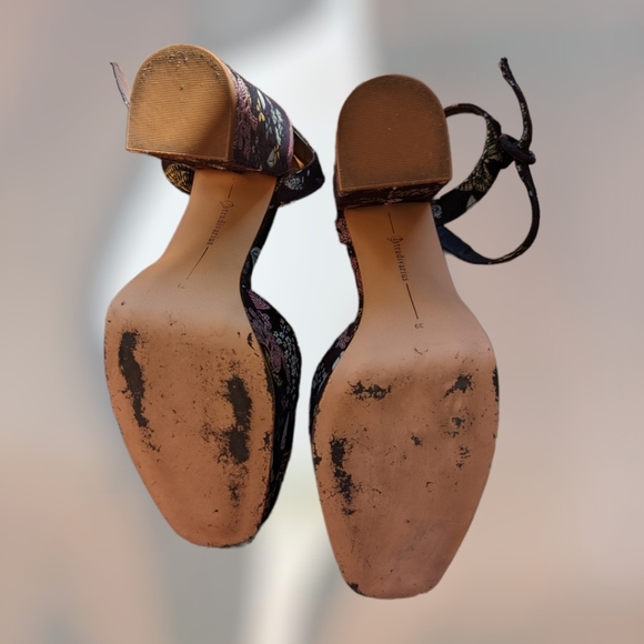 Stradivarius Floral Y2K Platform Chunk Heel - Picture 4 of 4